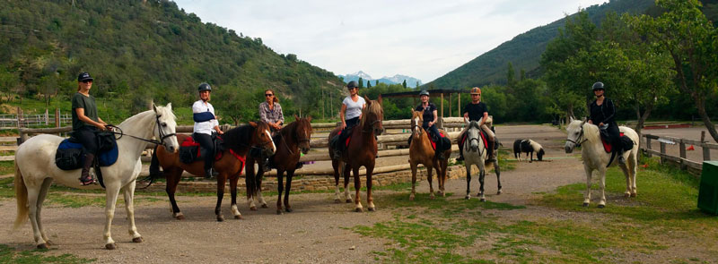 rutas a caballo en el pirineo