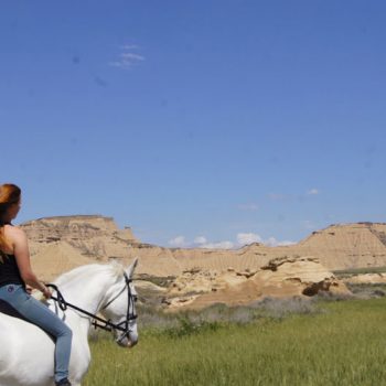 ruta a caballo por el desierto de las bardenas