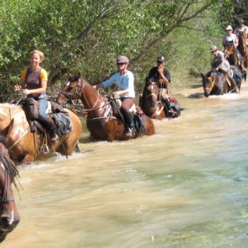 ruta a caballo en la sierra de guara